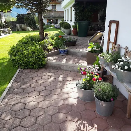 Rosengarten In Gmuend Apartment